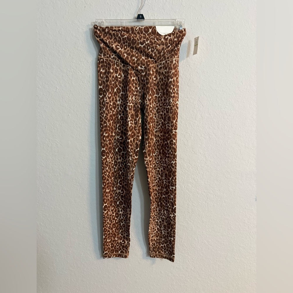 OFFLINE By Aerie Real Me High Waisted Crossover Legging - Picture 5 of 13